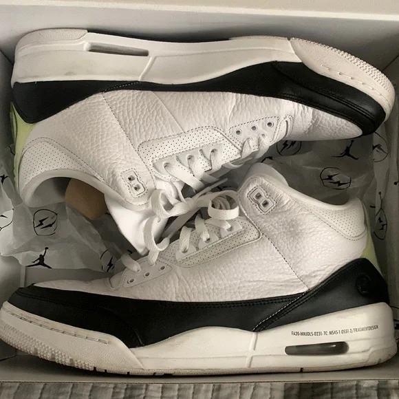 Air Jordan 3 Fragment size13 White/Black Size 13 - Jordan 3 Retro SP x Fragment Design Mid White  main image 2